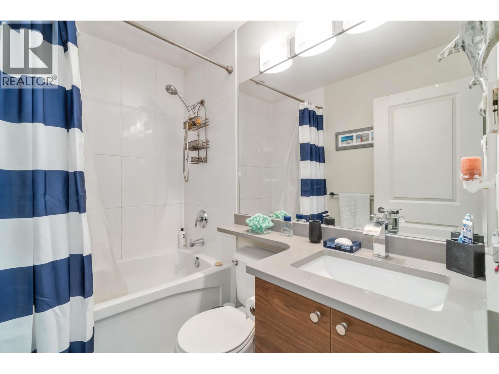 87 688 EDGAR AVENUE, Coquitlam