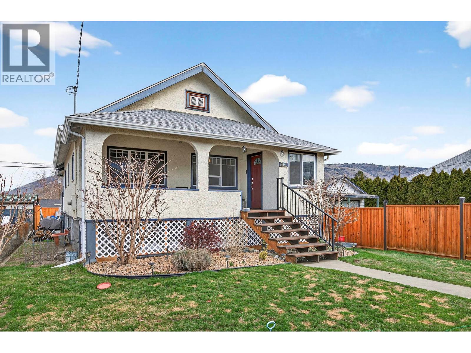 862 BATTLE STREET - 59