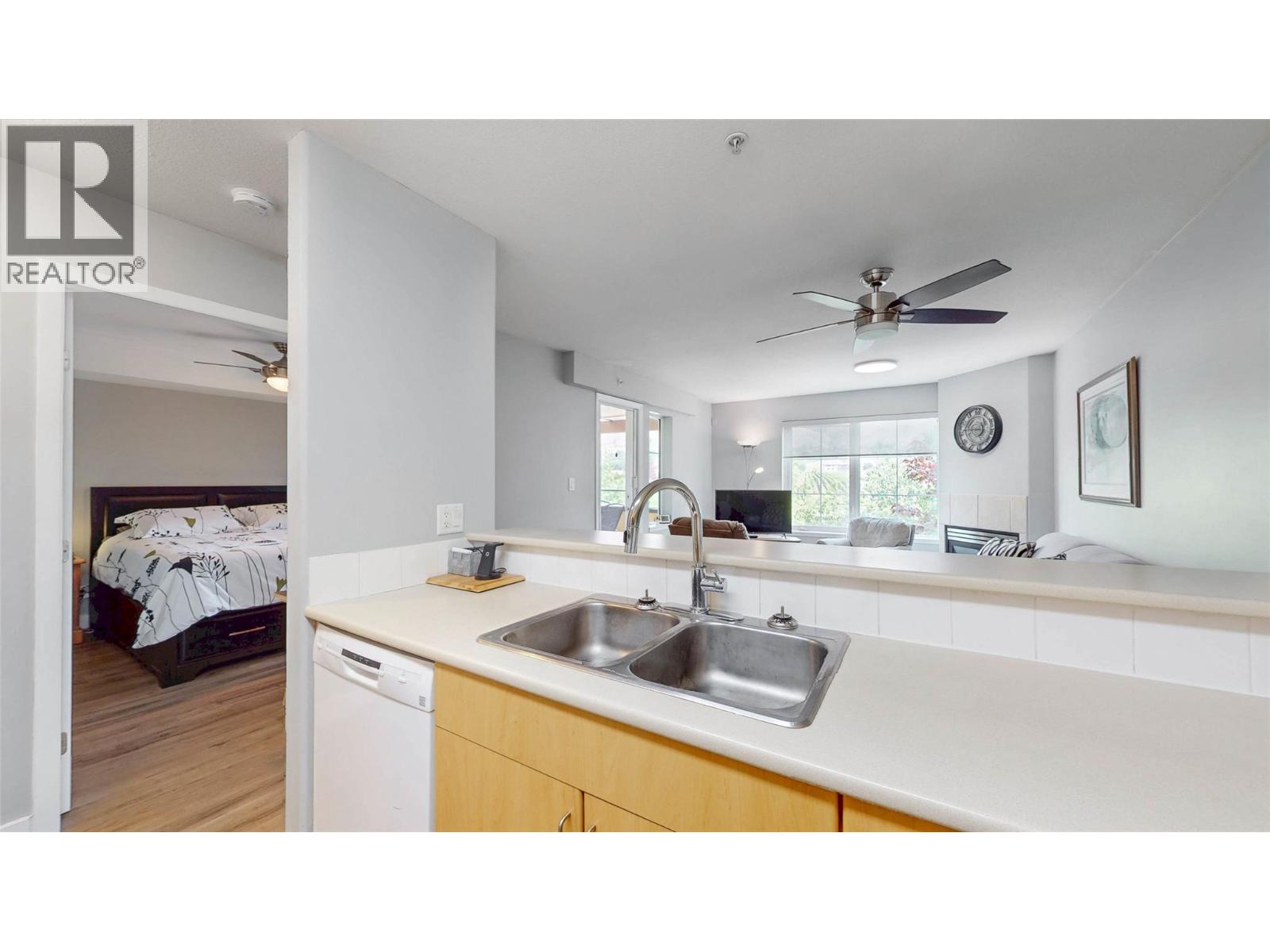 308 7600 COTTONWOOD Drive, Osoyoos