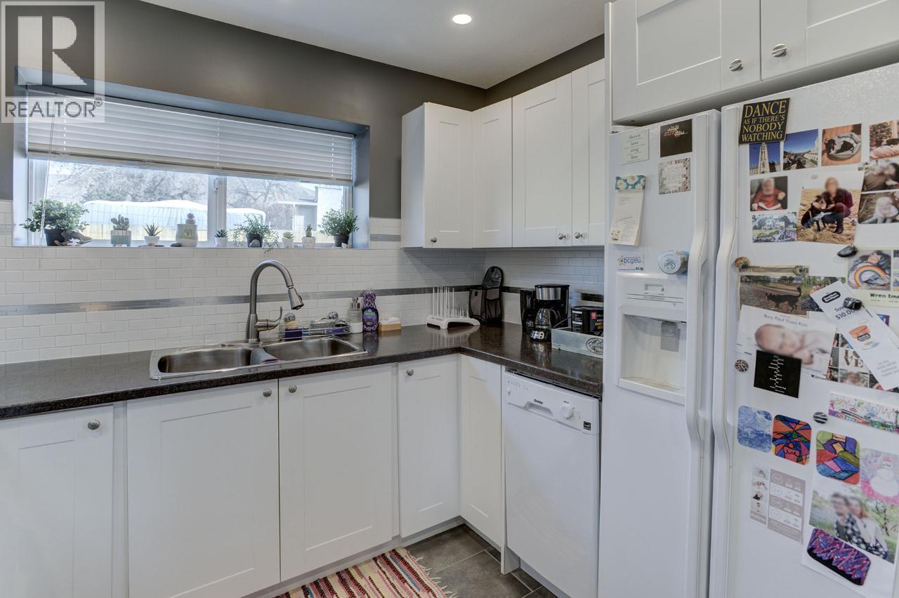 2270 GREENFIELD Avenue, Kamloops