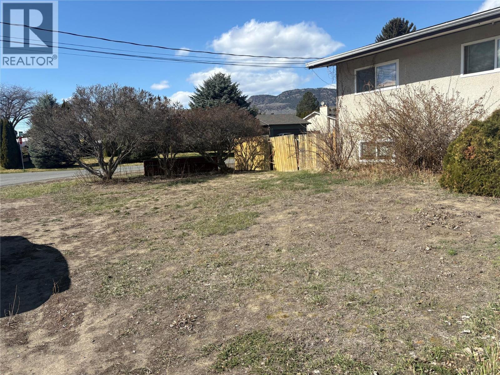 2270 GREENFIELD Avenue, Kamloops