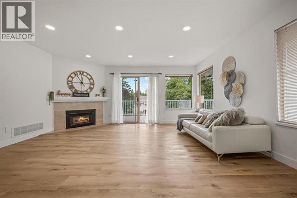 23015 124B AVENUE, Maple Ridge