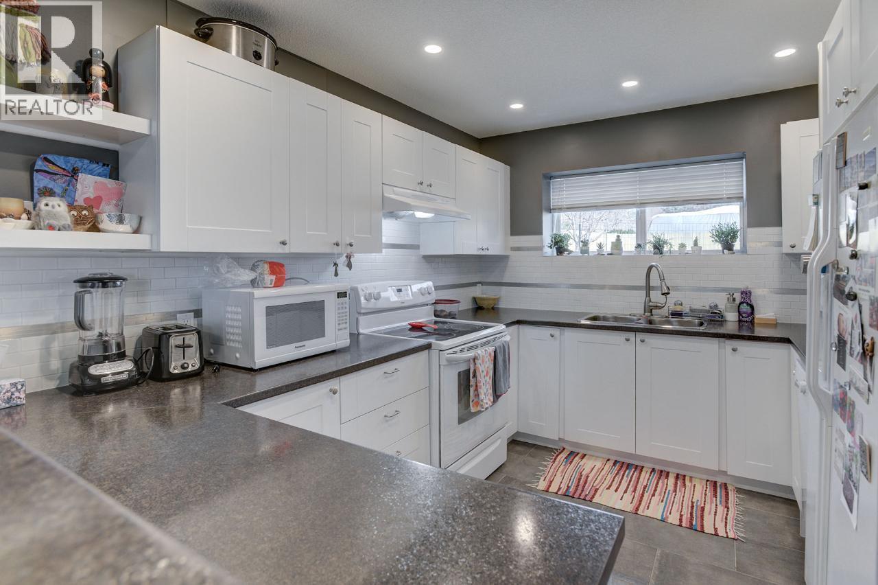 2270 GREENFIELD Avenue, Kamloops