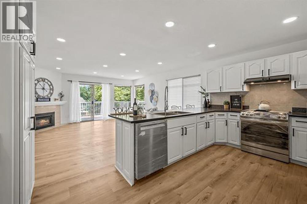 23015 124B AVENUE, Maple Ridge