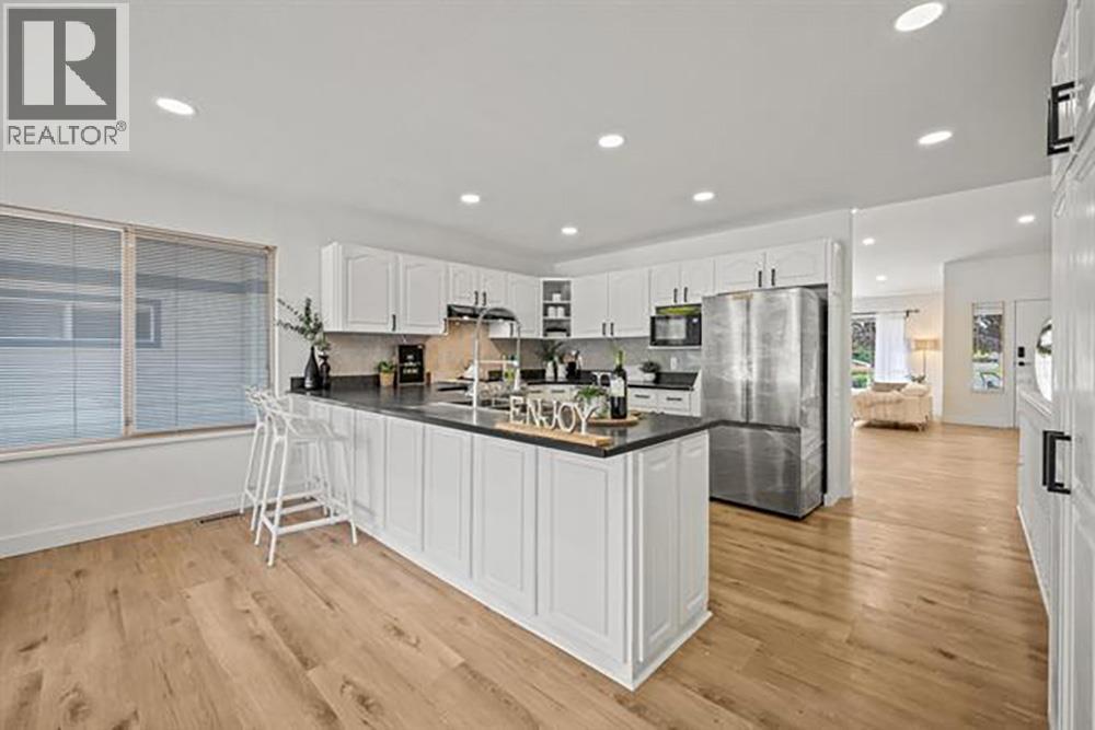 23015 124B AVENUE, Maple Ridge