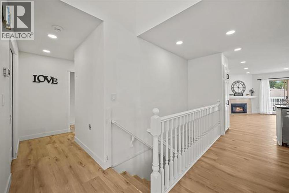 23015 124B AVENUE, Maple Ridge