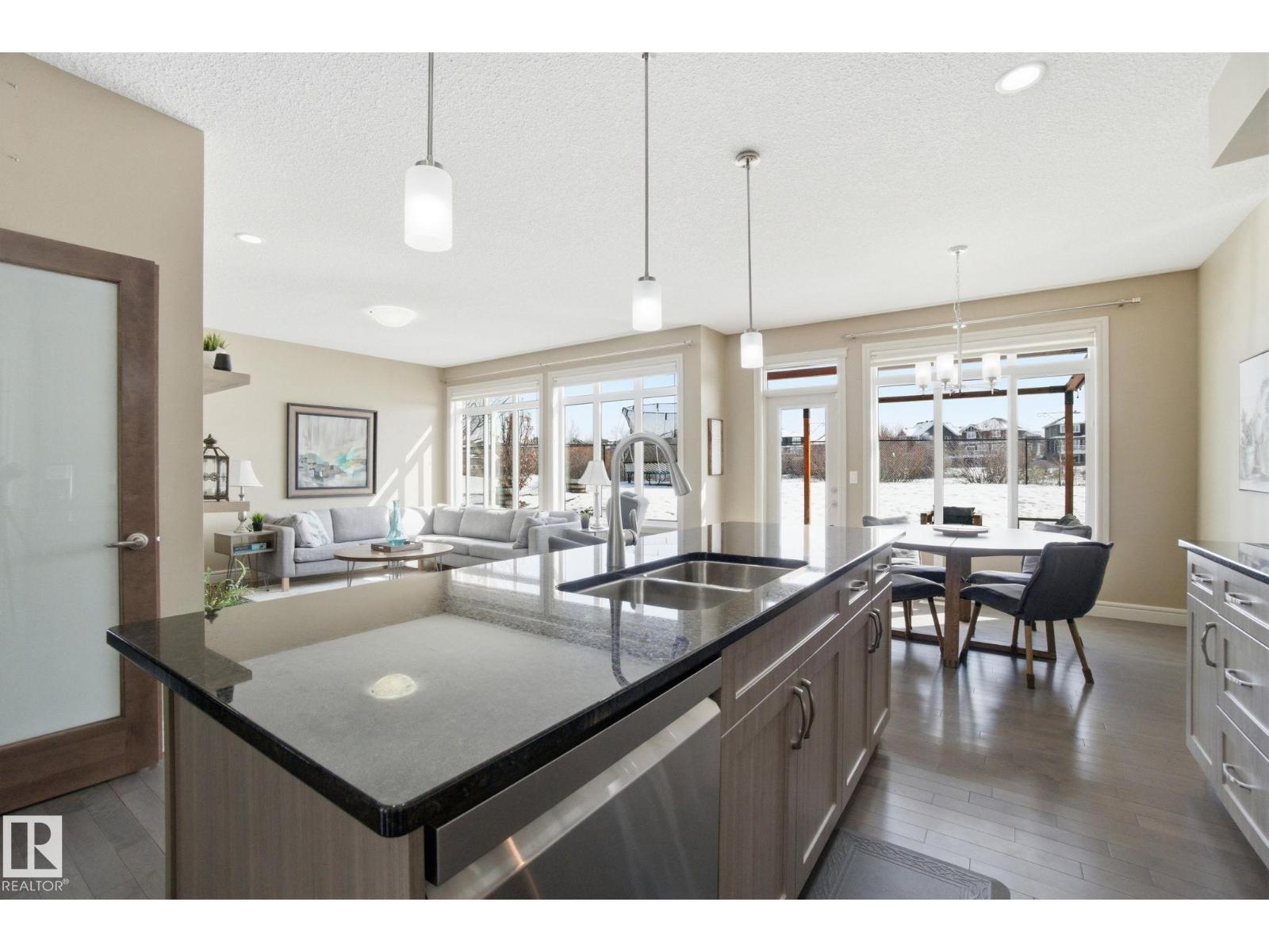 2133 BLUE JAY PT NW, Edmonton