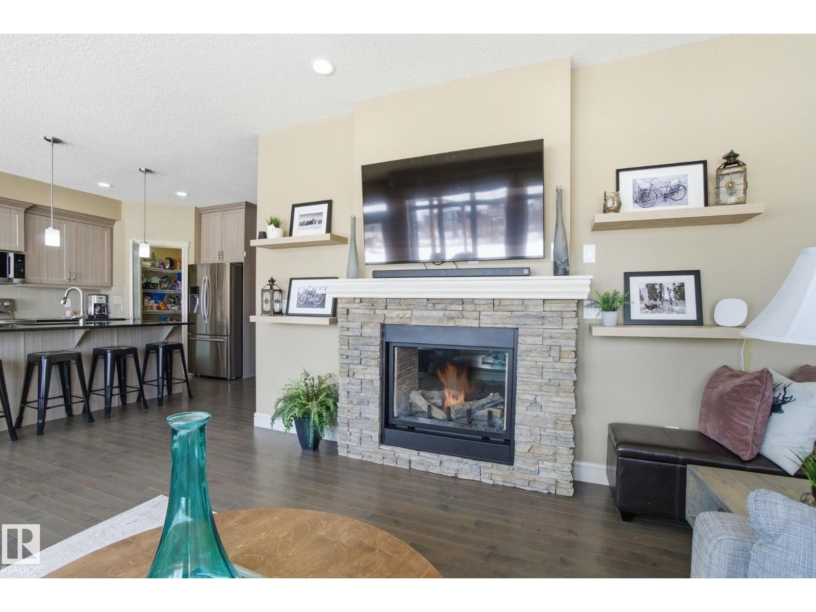 2133 BLUE JAY PT NW, Edmonton