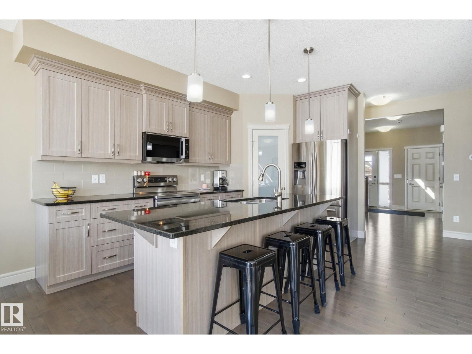 2133 BLUE JAY PT NW, Edmonton