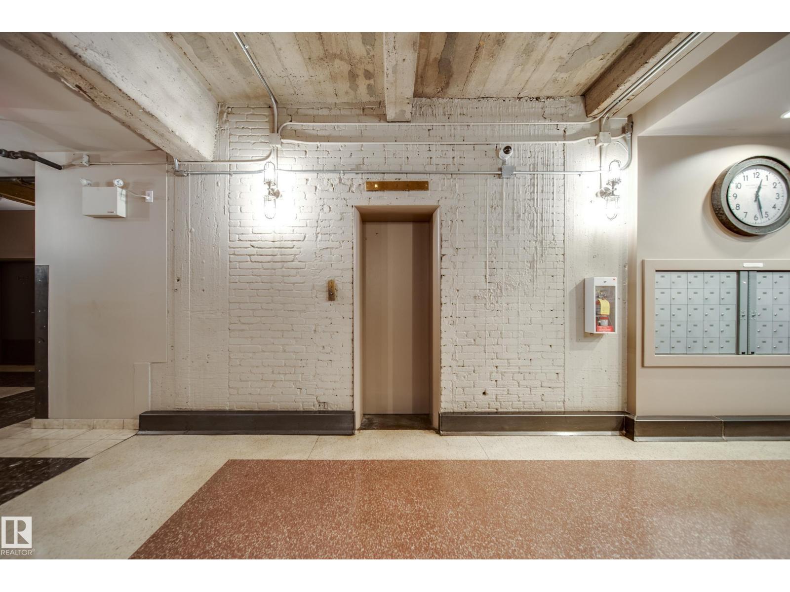 #501 10169 104 ST NW - 37