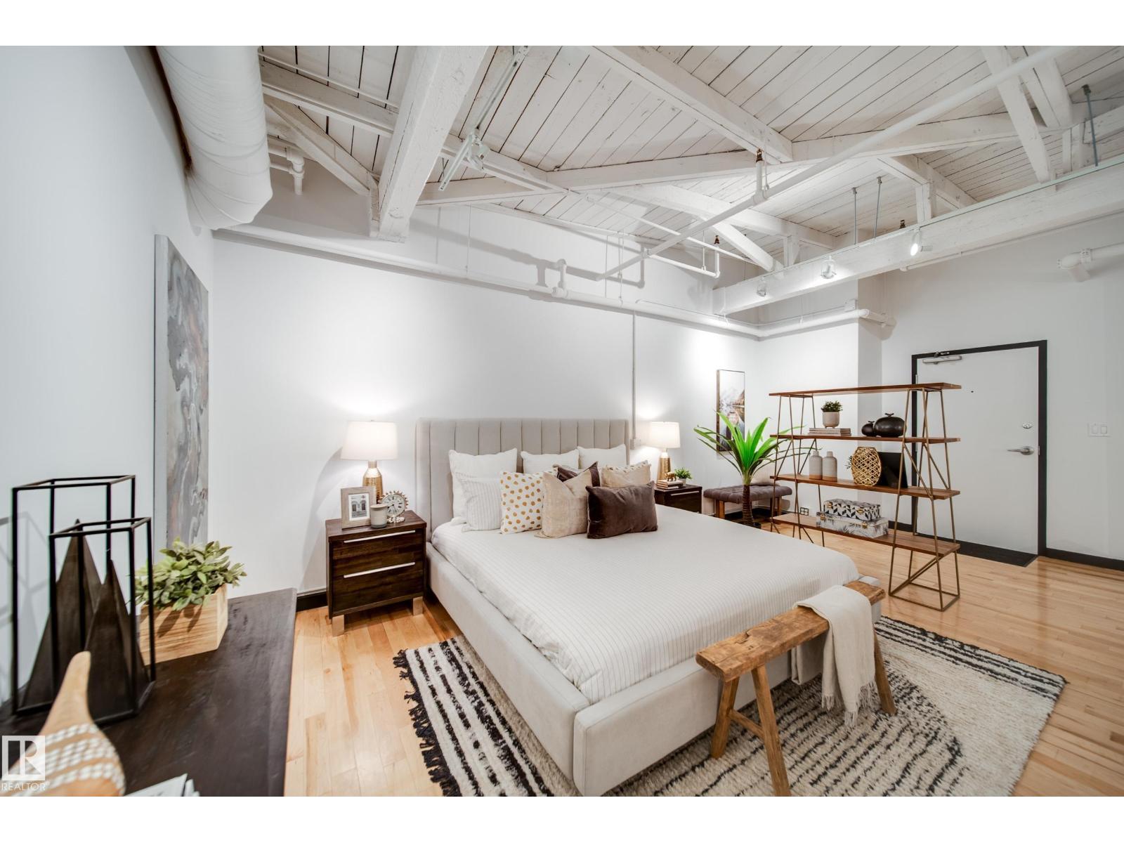 #501 10169 104 ST NW - 8