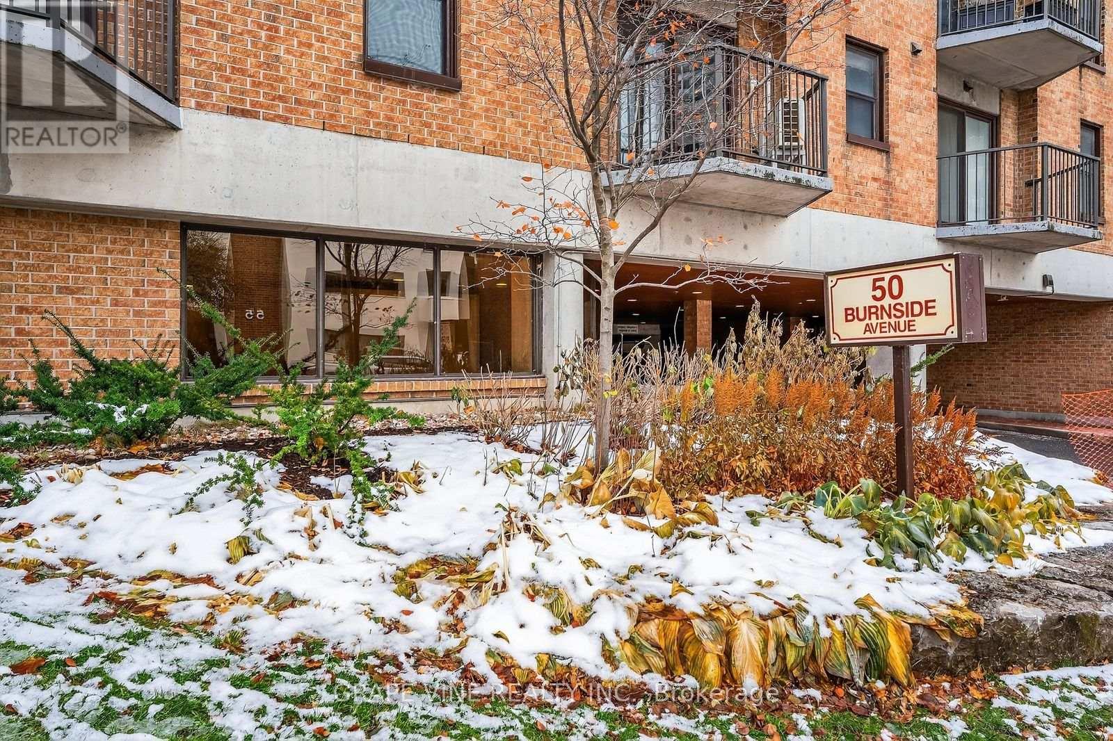 #102 50 BURNSIDE AVENUE - 3