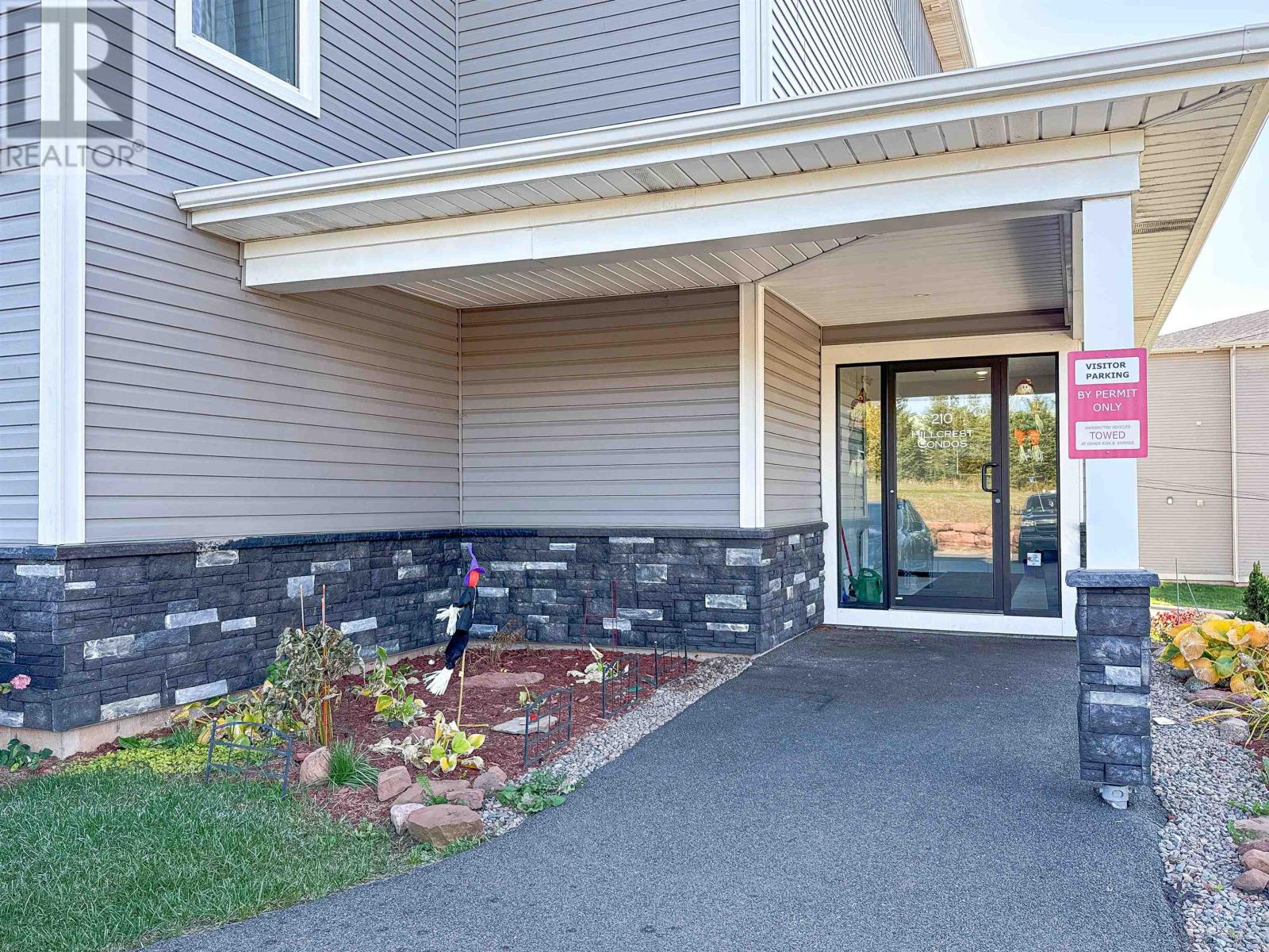 #108 210 SHAKESPEARE DRIVE - 23