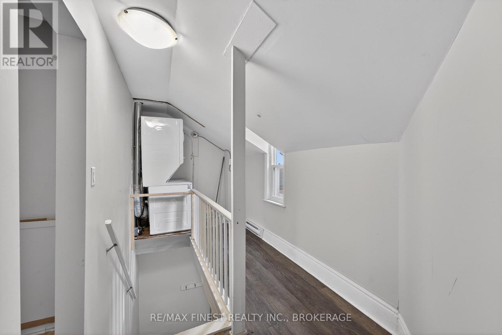 255-257 EARL STREET - 10
