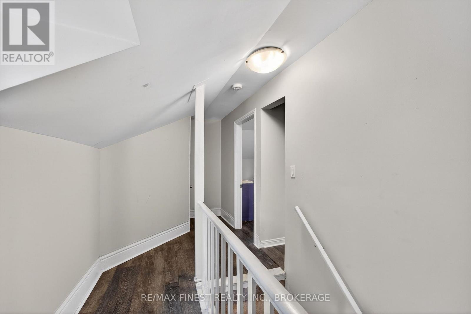 255-257 EARL STREET - 11