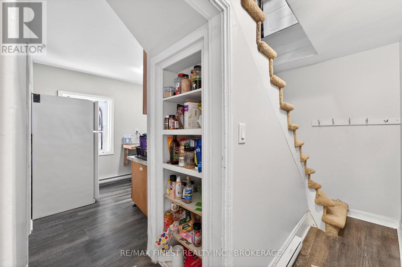 255-257 EARL STREET - 3
