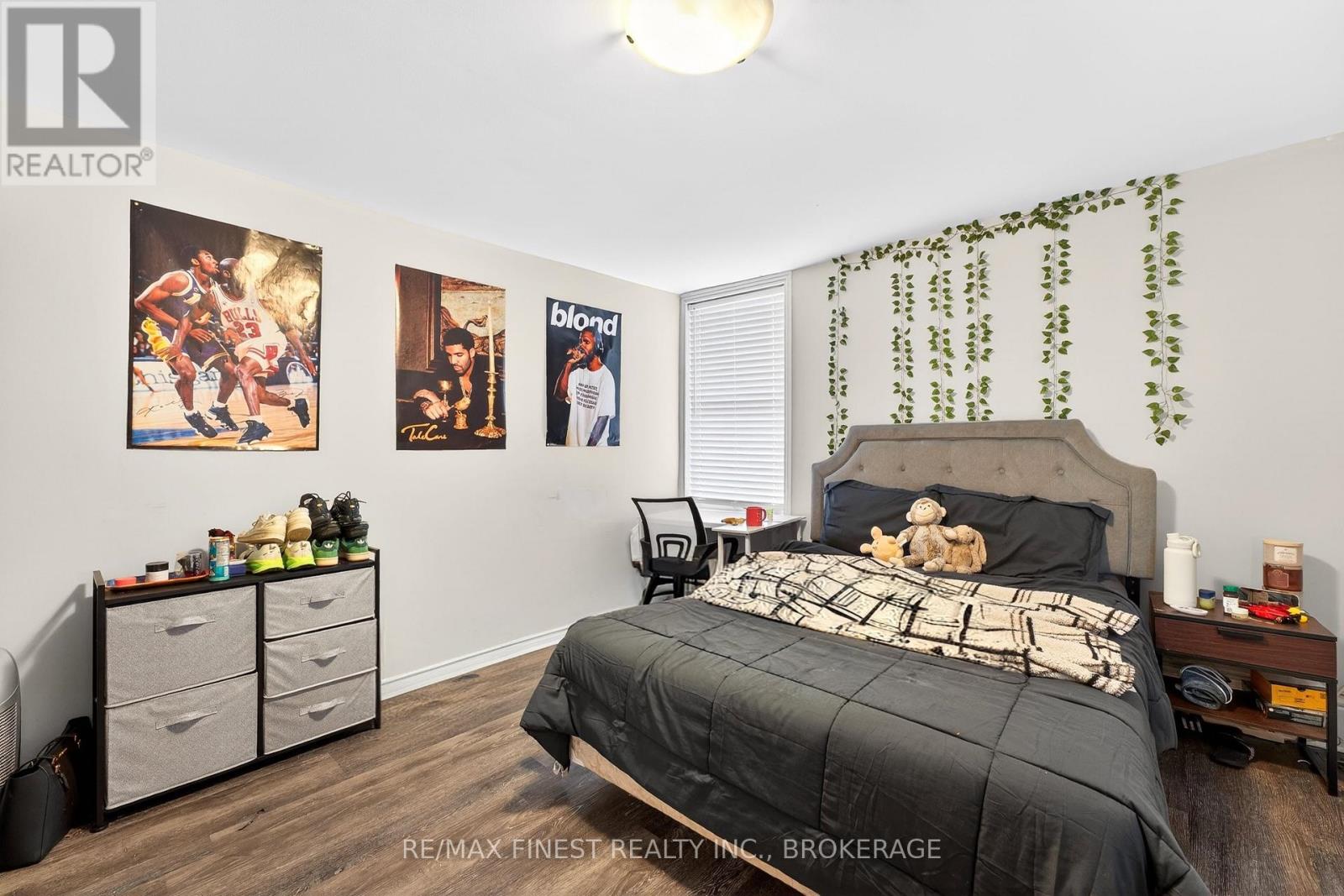 255-257 EARL STREET - 6