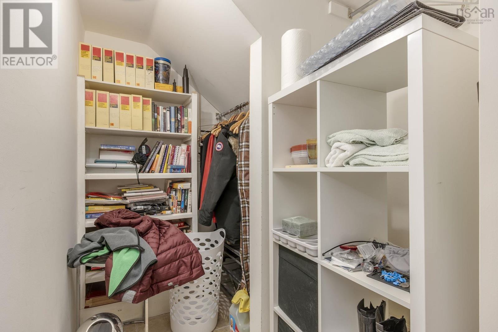 Property 30 of 48 of 40 Braemount Drive