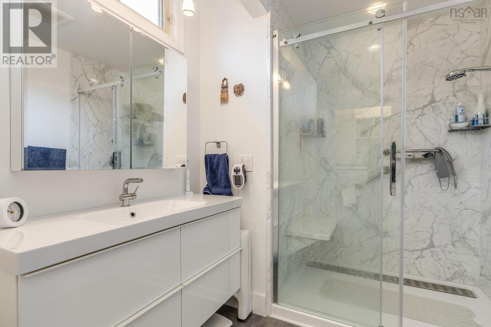 Property 36 of 48 of 40 Braemount Drive