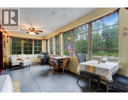 1060 East West Road, Pelee Island, ON N0R1M0 Photo 14