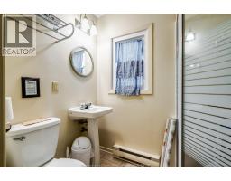 1060 East West Road, Pelee Island, ON N0R1M0 Photo 30