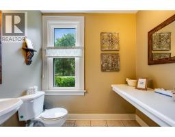 1060 East West Road, Pelee Island, ON N0R1M0 Photo 32