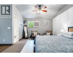 1060 East West Road, Pelee Island, ON N0R1M0 Photo 42