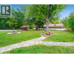 1060 East West Road, Pelee Island, ON N0R1M0 Photo 50