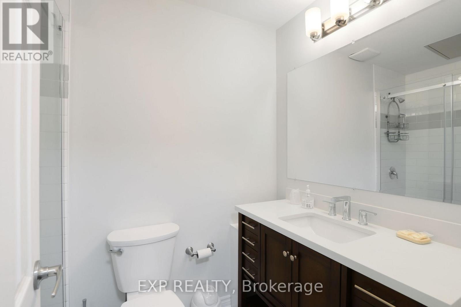 Guest Suite Bathroom