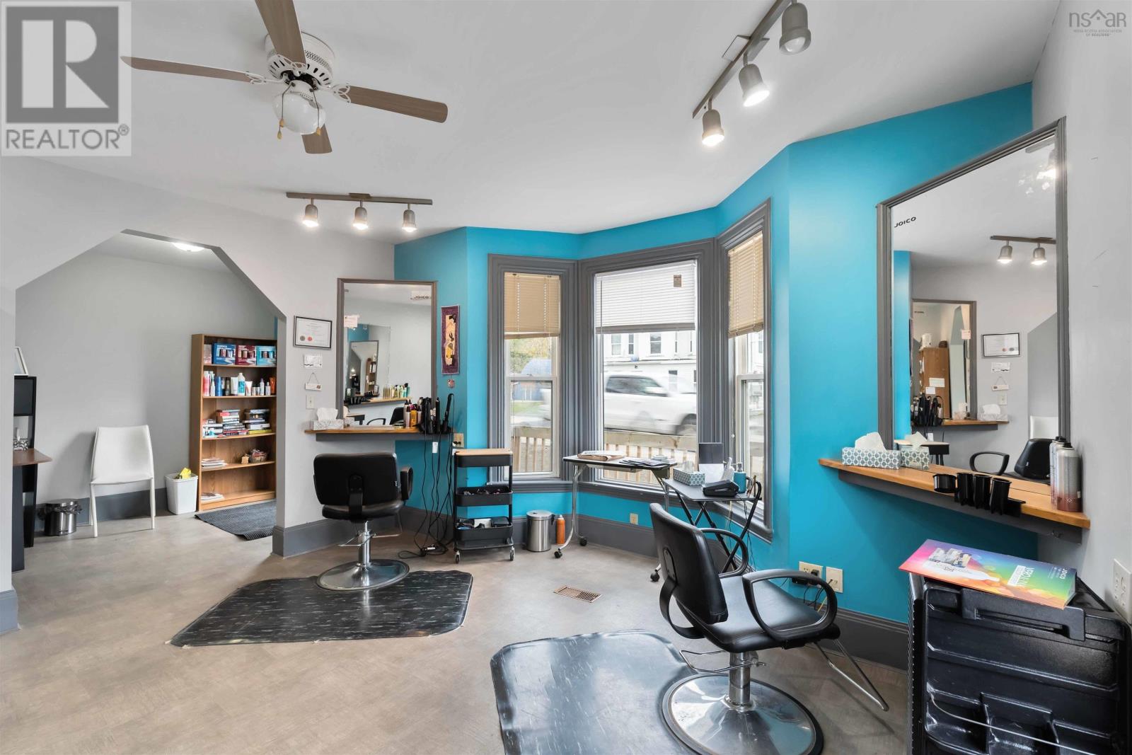 19 BIRCH STREET - 16