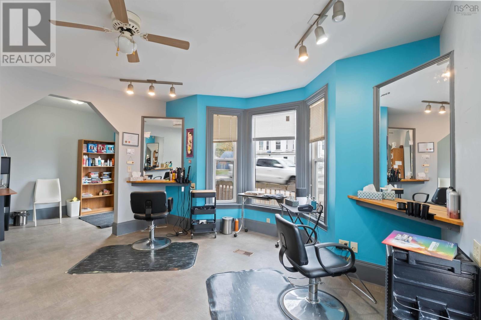 19 BIRCH STREET - 20