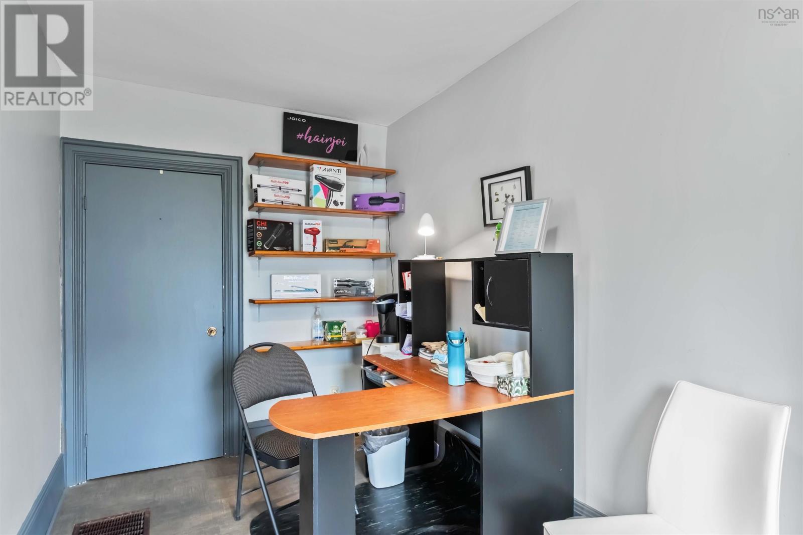 19 BIRCH STREET - 12