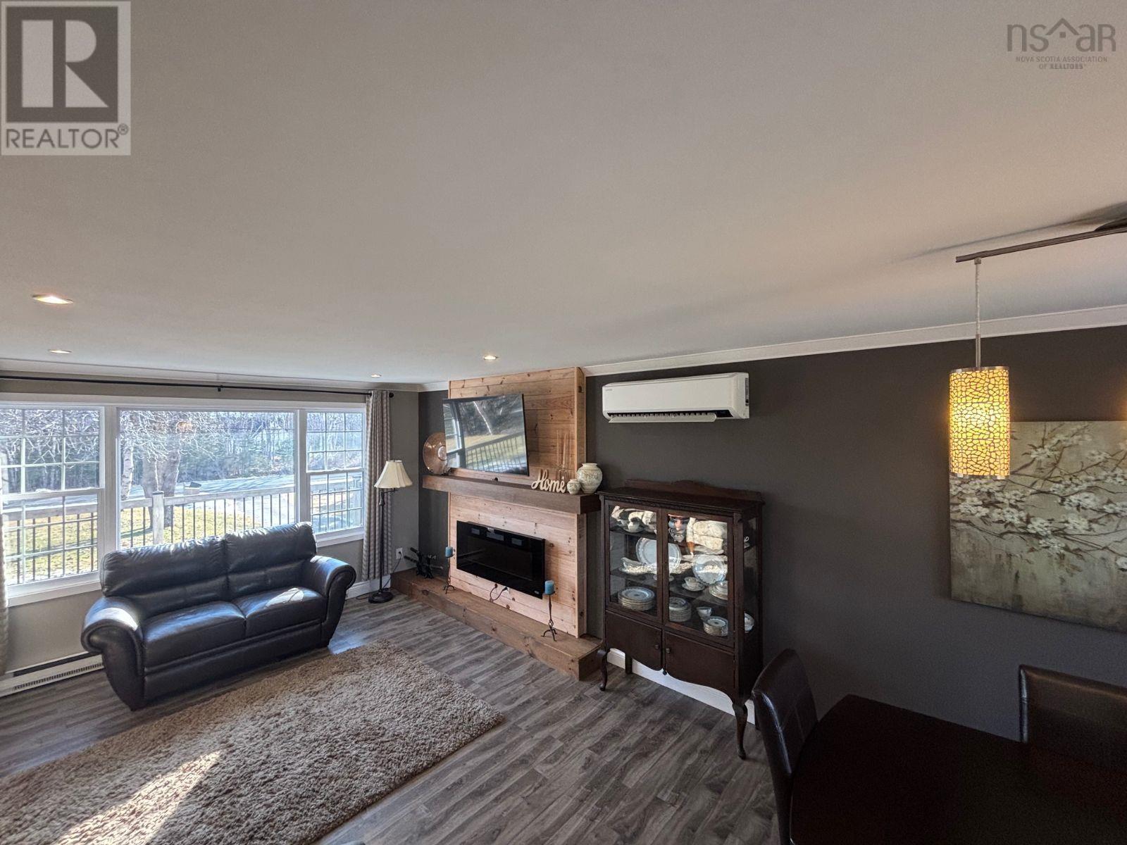 Property 9 of 33 of 7304 Hornes Road