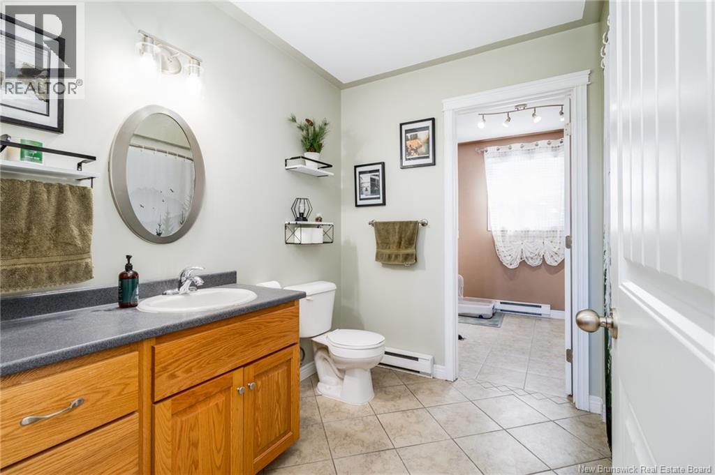 27 BENERIN COURT - 35