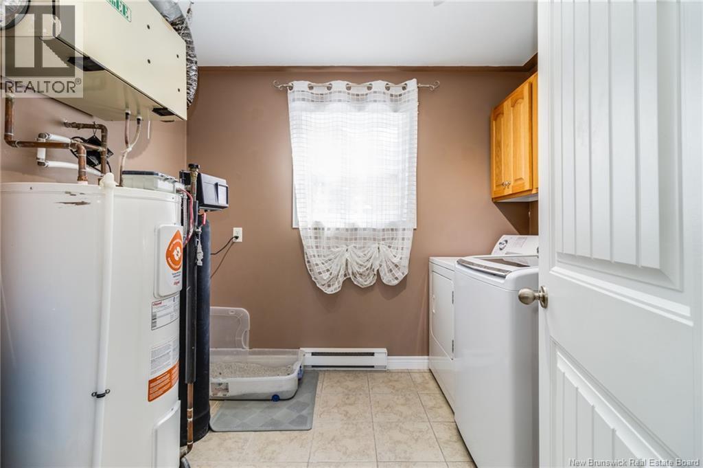 27 BENERIN COURT - 36