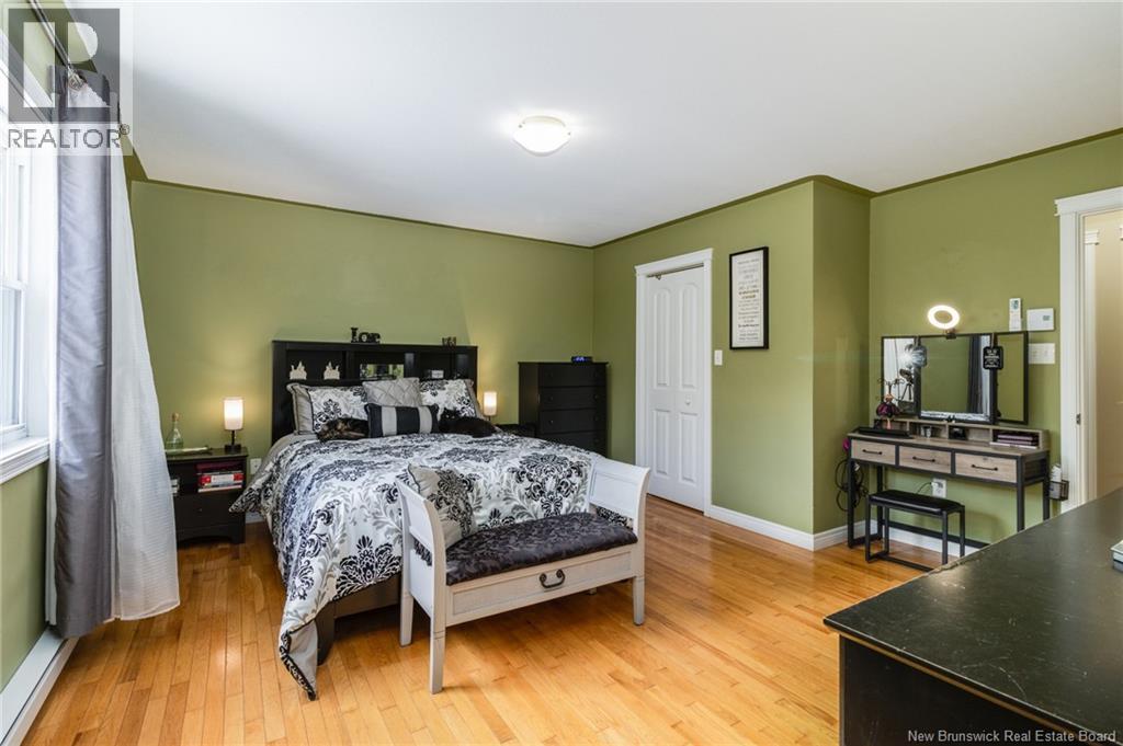 27 BENERIN COURT - 22