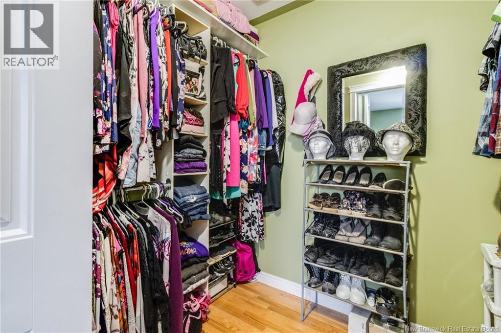 27 BENERIN COURT - 26