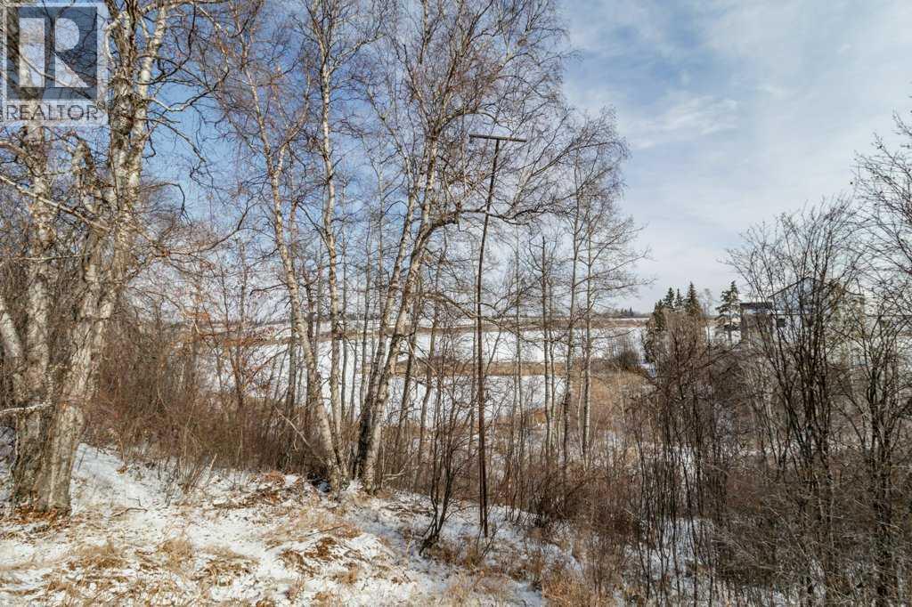 4916 Beardsley Avenue, Lacombe