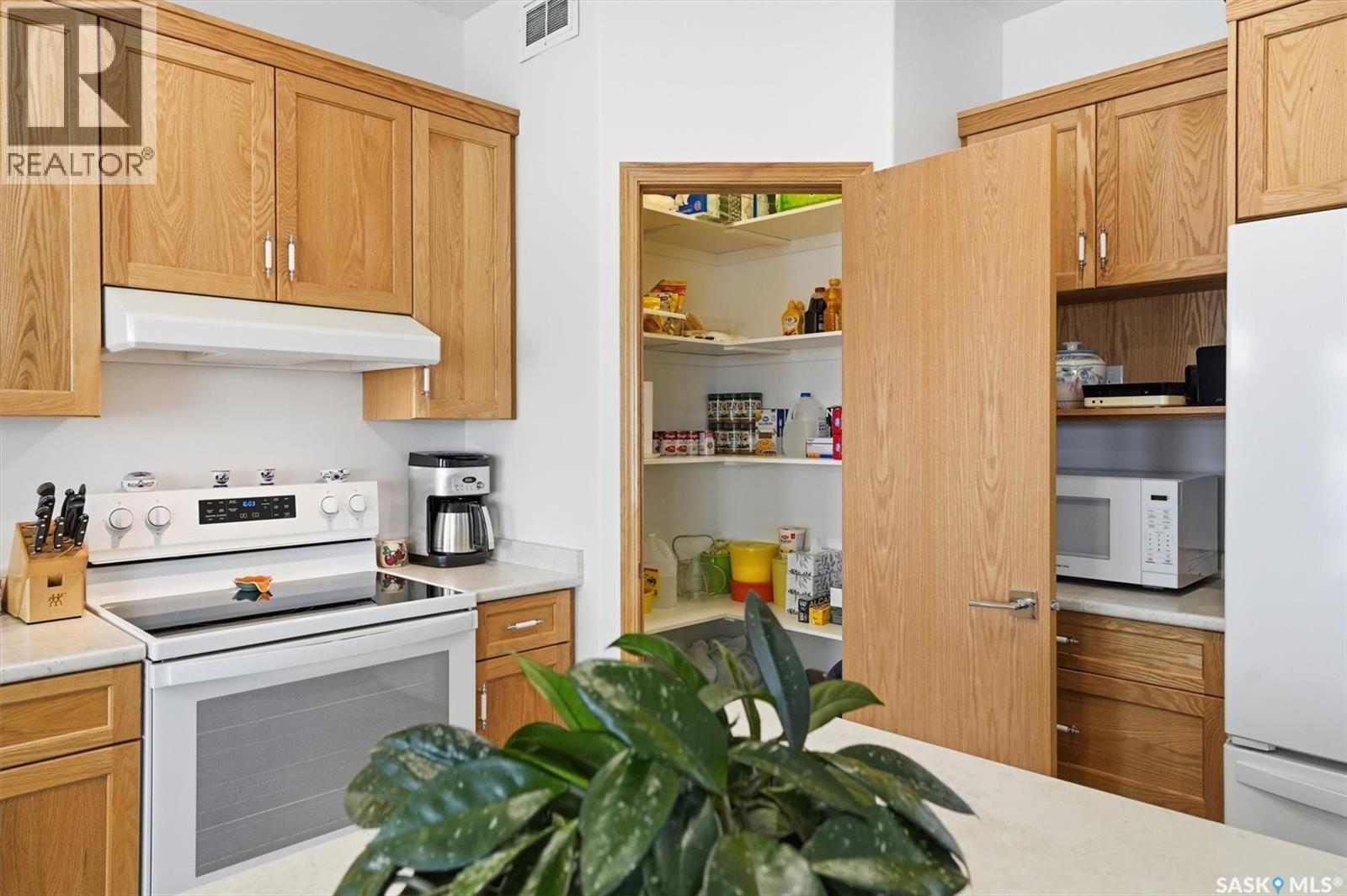 #13 315 OLSON LANE W - 13