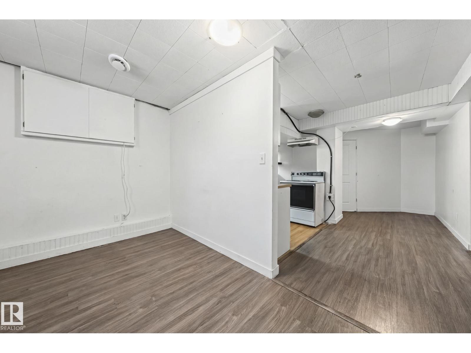 115 Warwick RD NW, Edmonton