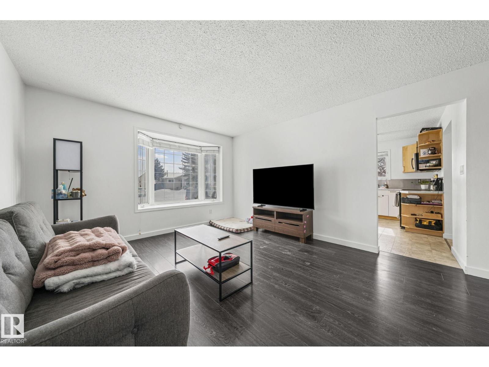 115 Warwick RD NW, Edmonton