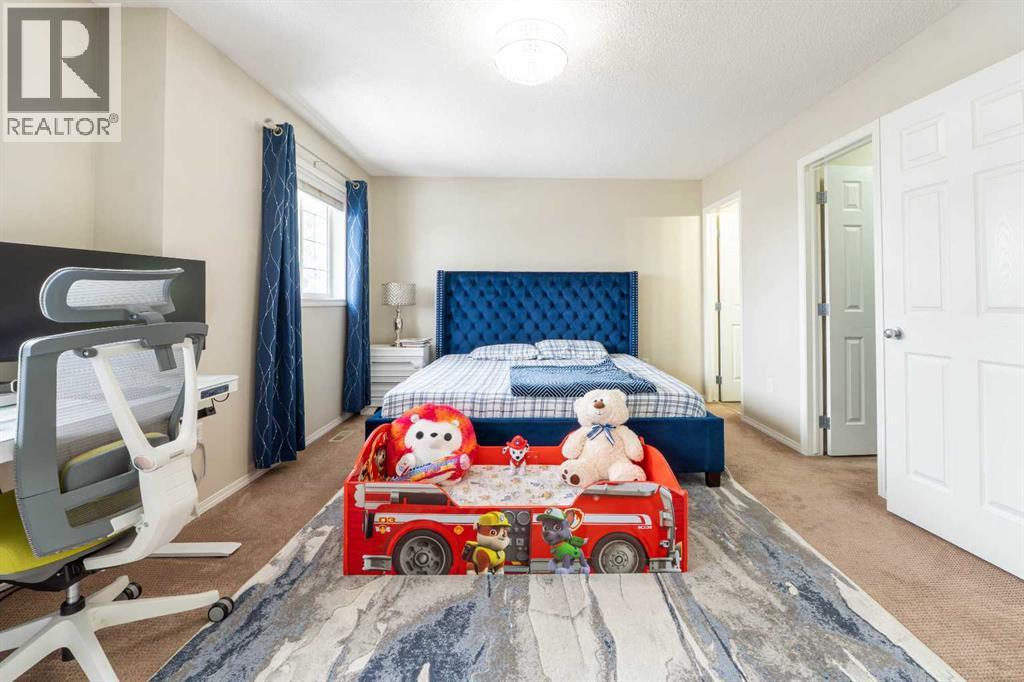 Single Family House for Sale in  Country Village Manor NE Country Hills Village Calgary 