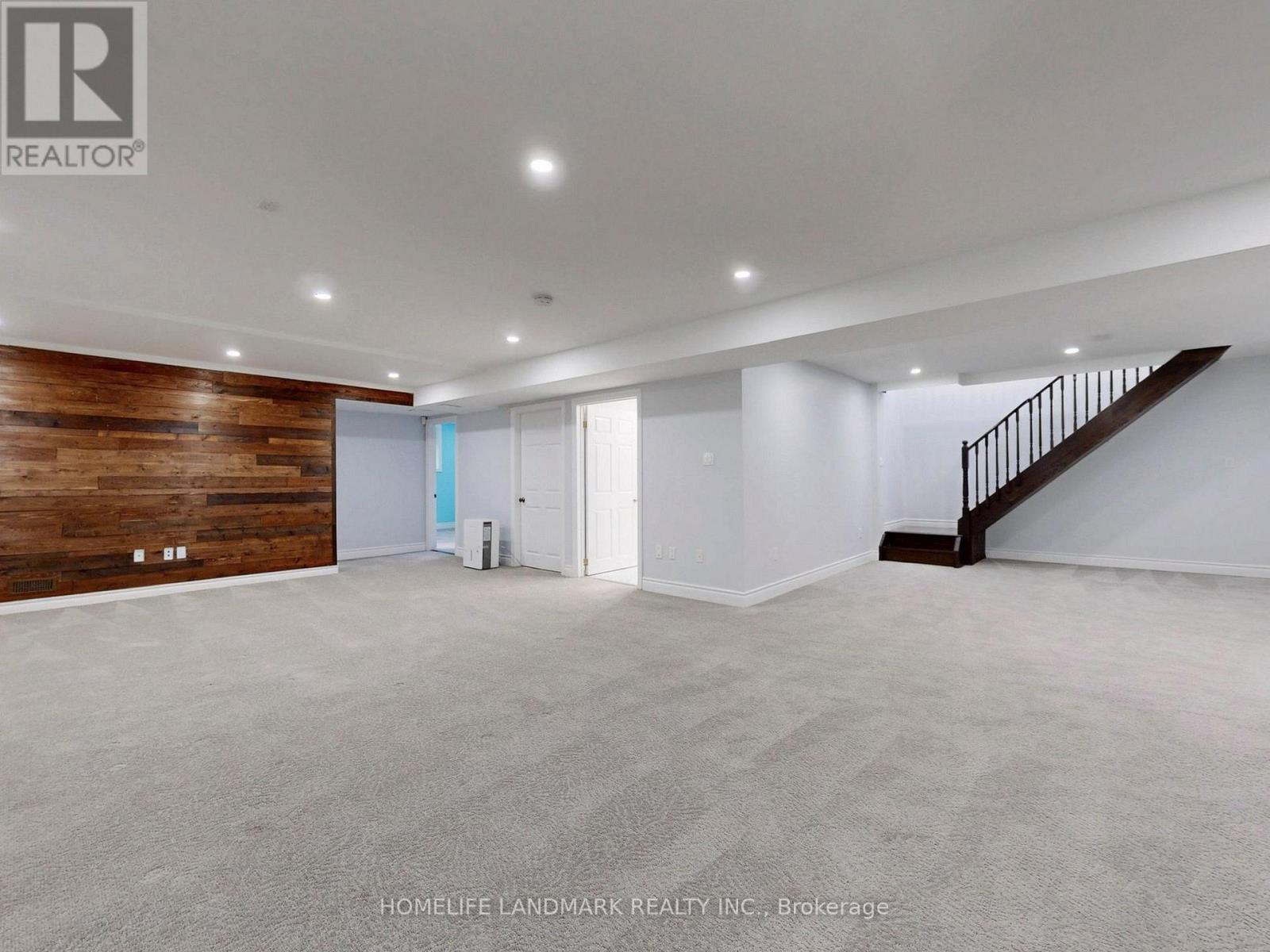 1662 LAKESHORE DRIVE - 20