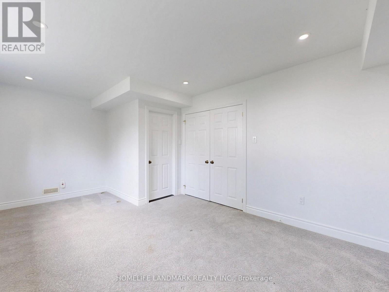 1662 LAKESHORE DRIVE - 29