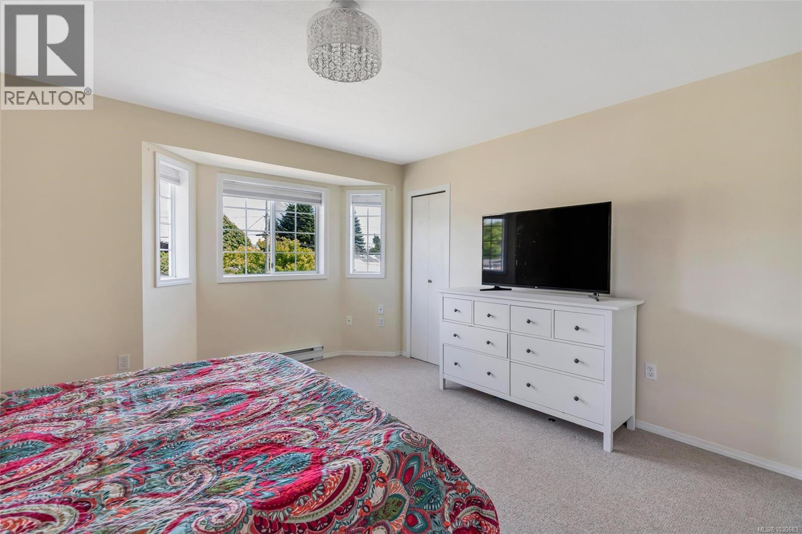 6520 Country Rd - 26