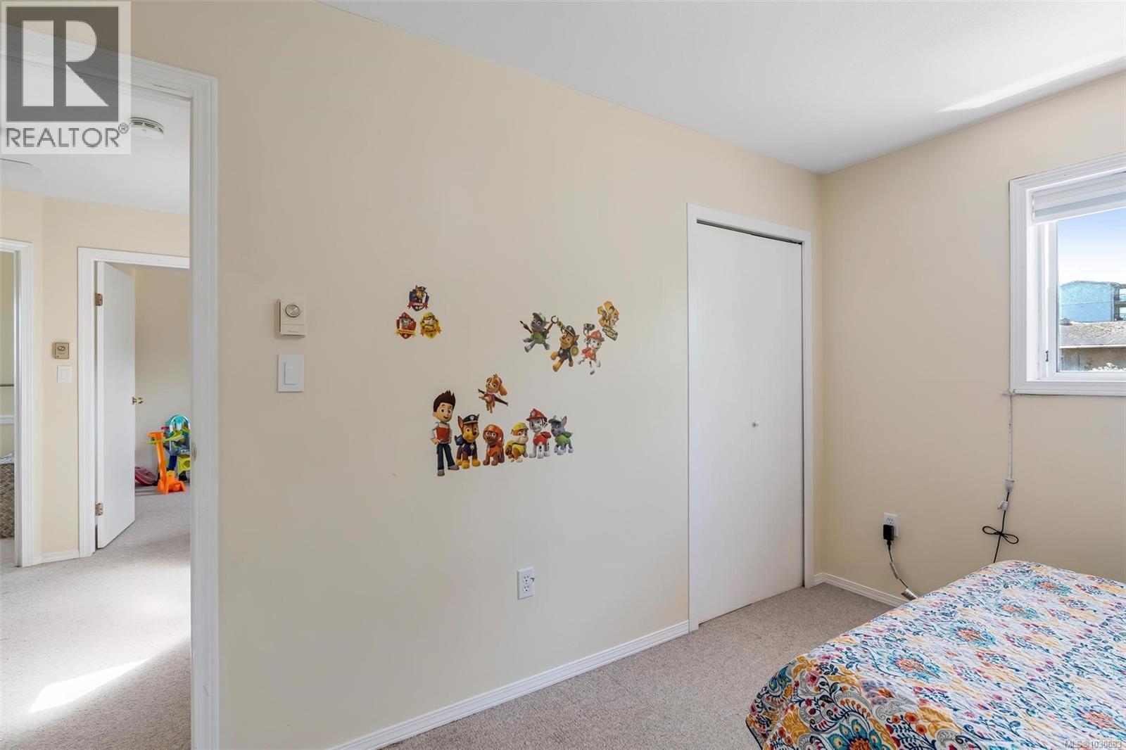 6520 COUNTRY RD - 30