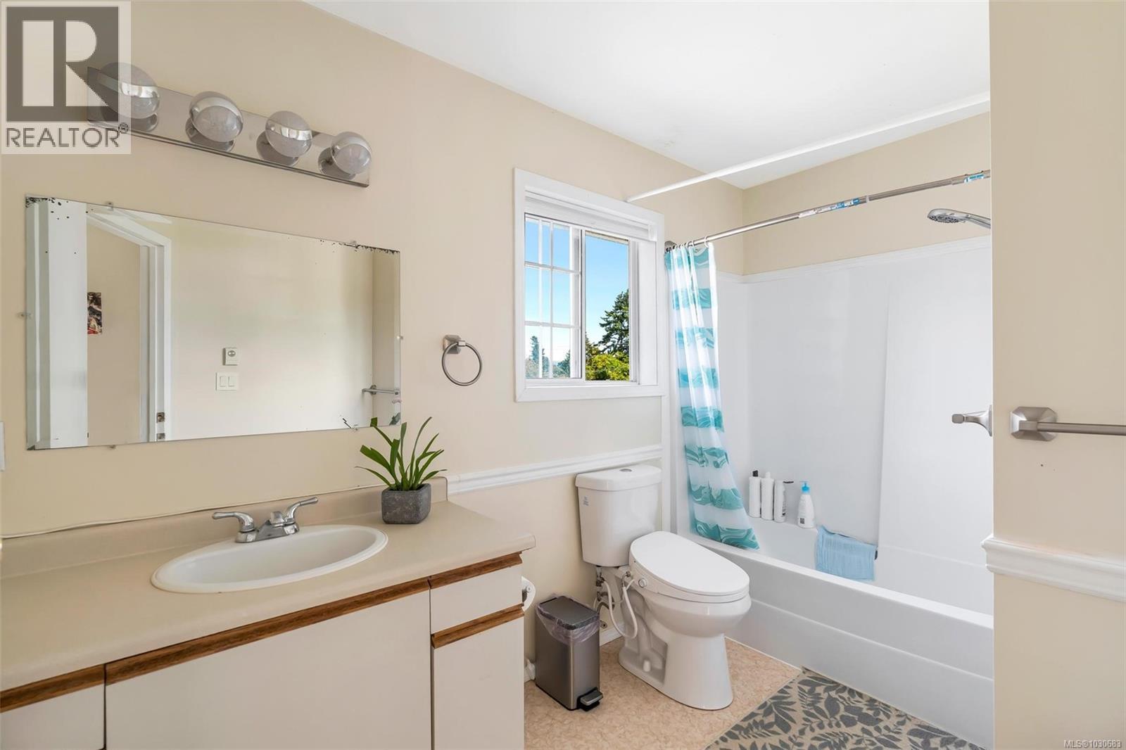 6520 Country Rd - 34