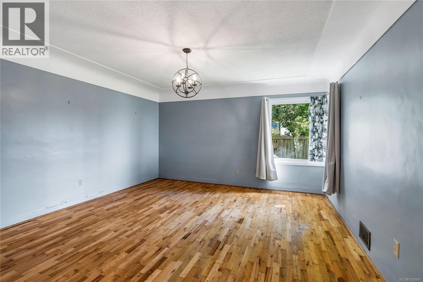 406 Beach Dr - 24
