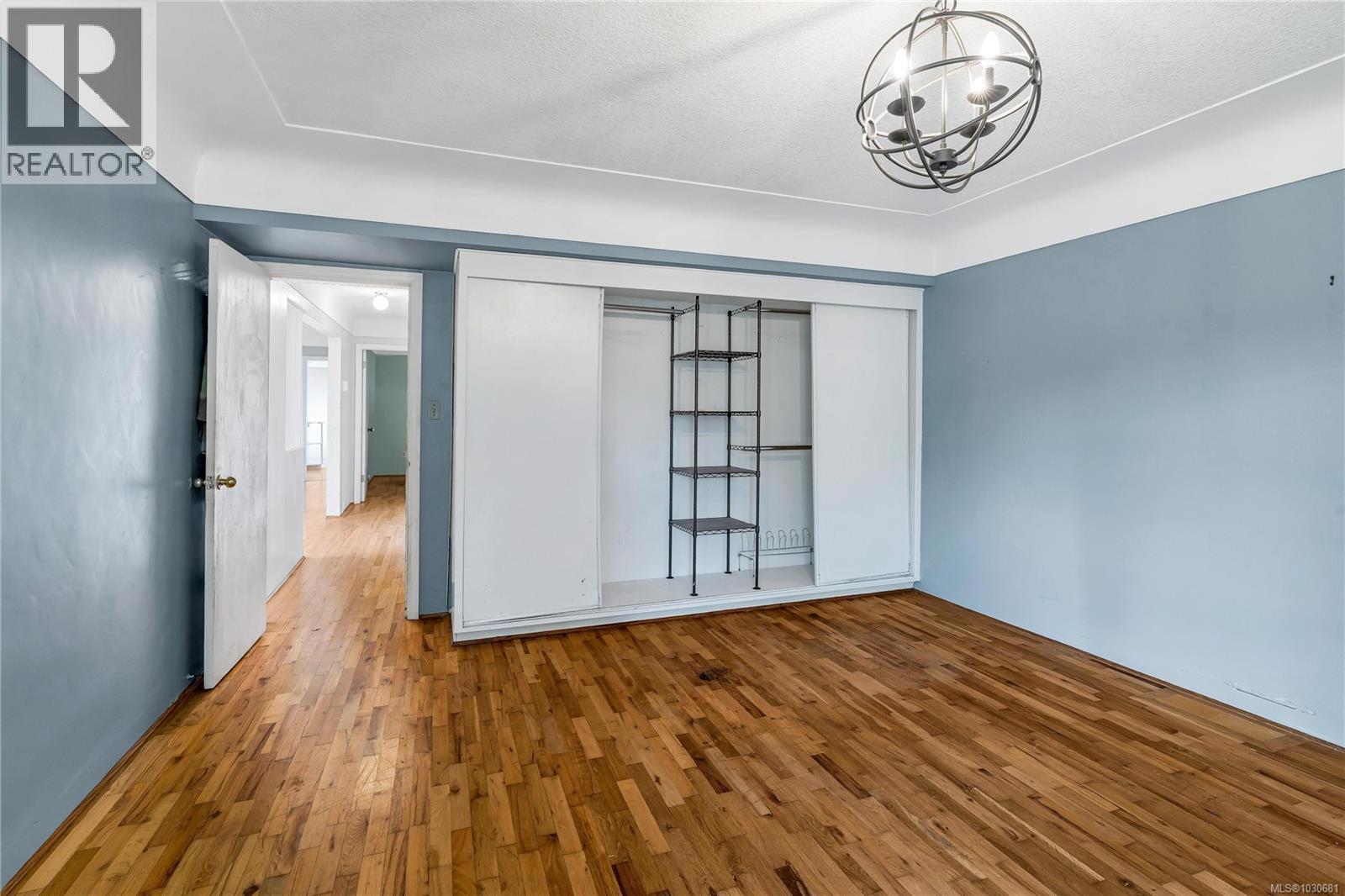 406 Beach Dr - 25