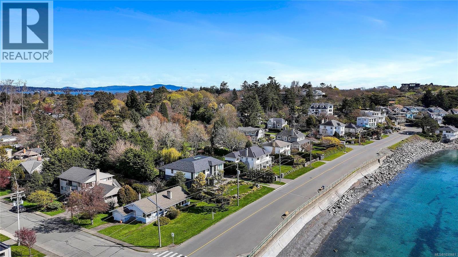 406 Beach Dr - 8